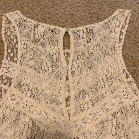 American Eagle Lace Tank Top - Picture 8 of 9